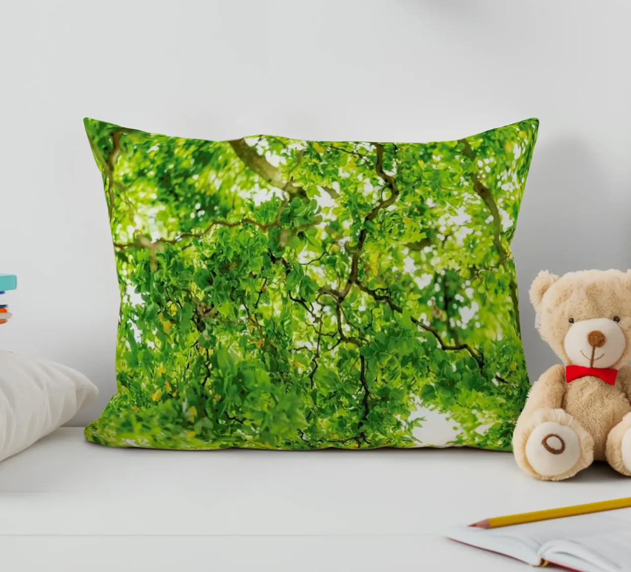 Hazel Tree cuscino da Curious Collections by Marielle Leenders