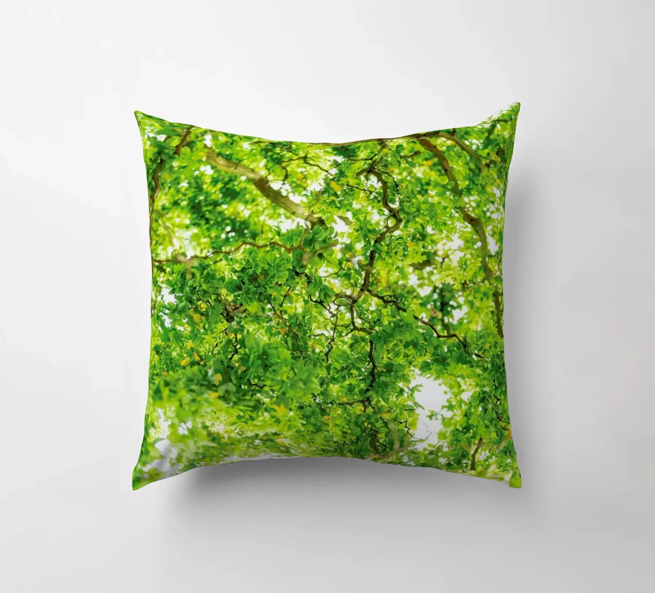 Hazel Tree cuscino da Curious Collections by Marielle Leenders