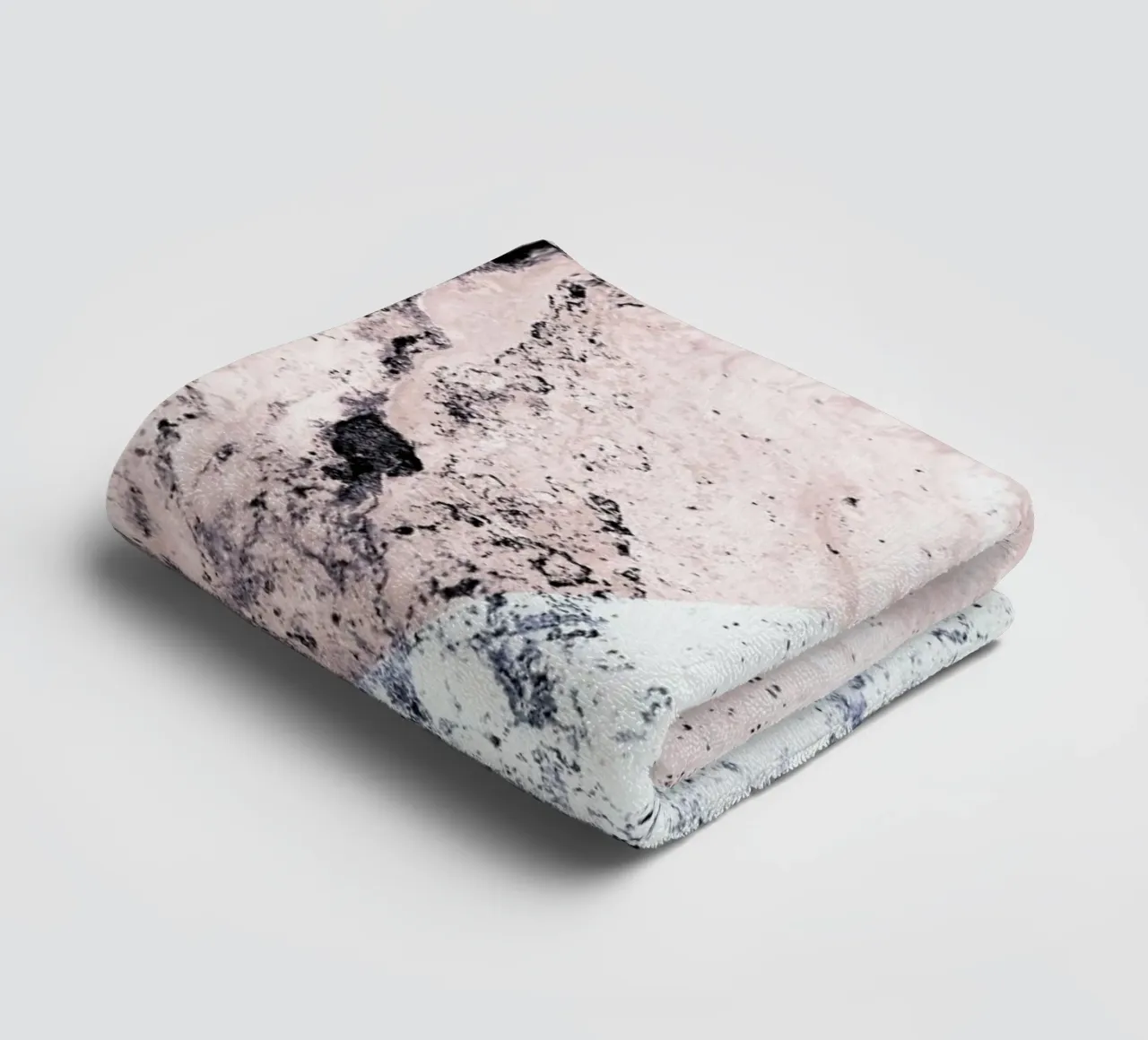 Marmo Geo Rosa asciugamano da bagno da Monika Strigel
