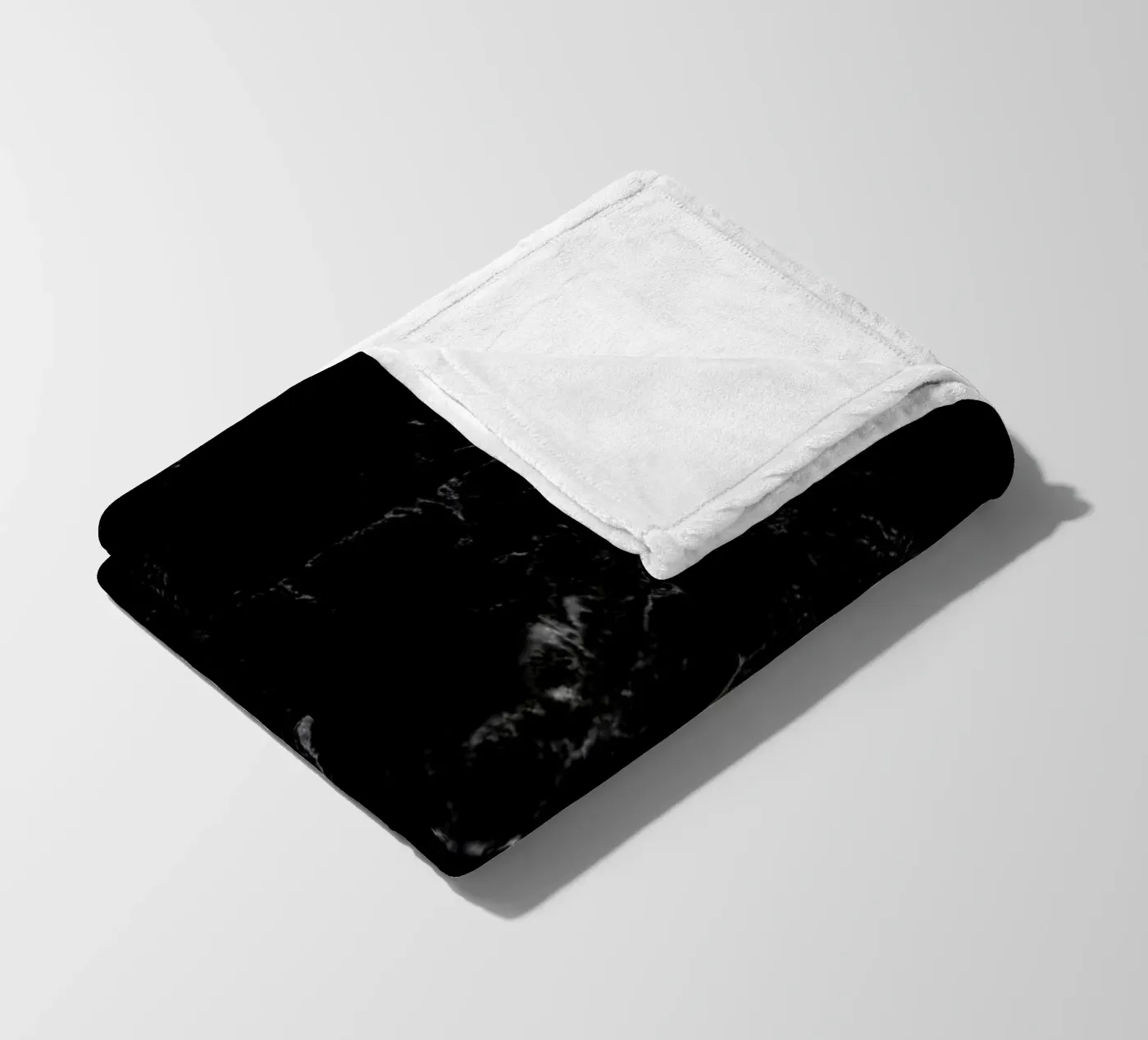 Schwarzer Marmor coperta in pile da Amy & Kurt