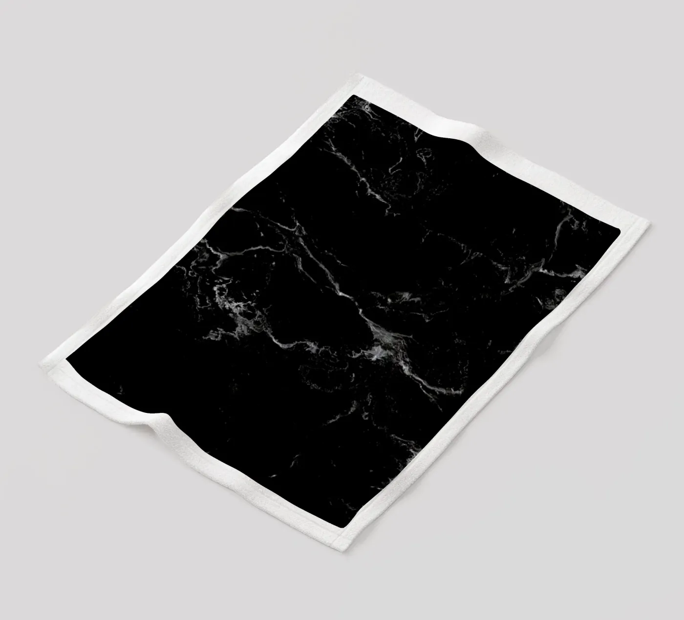 Schwarzer Marmor Fleecedecke von Amy & Kurt