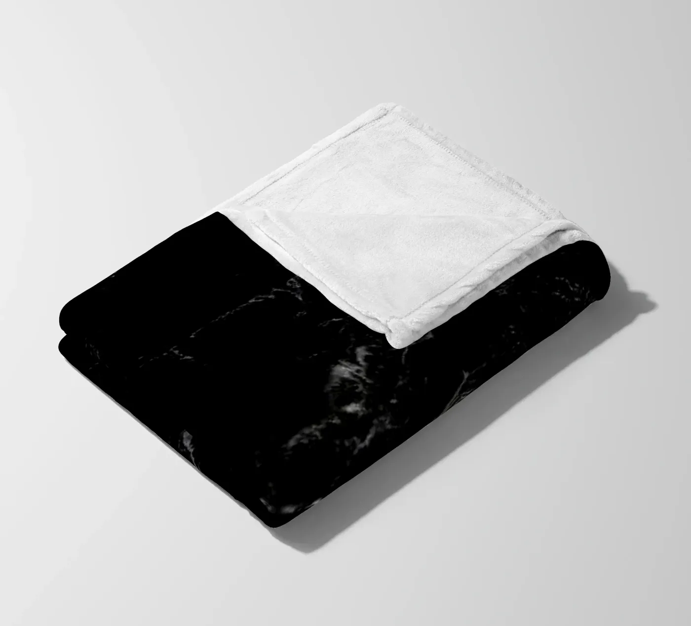 Schwarzer Marmor coperta in pile da Amy & Kurt