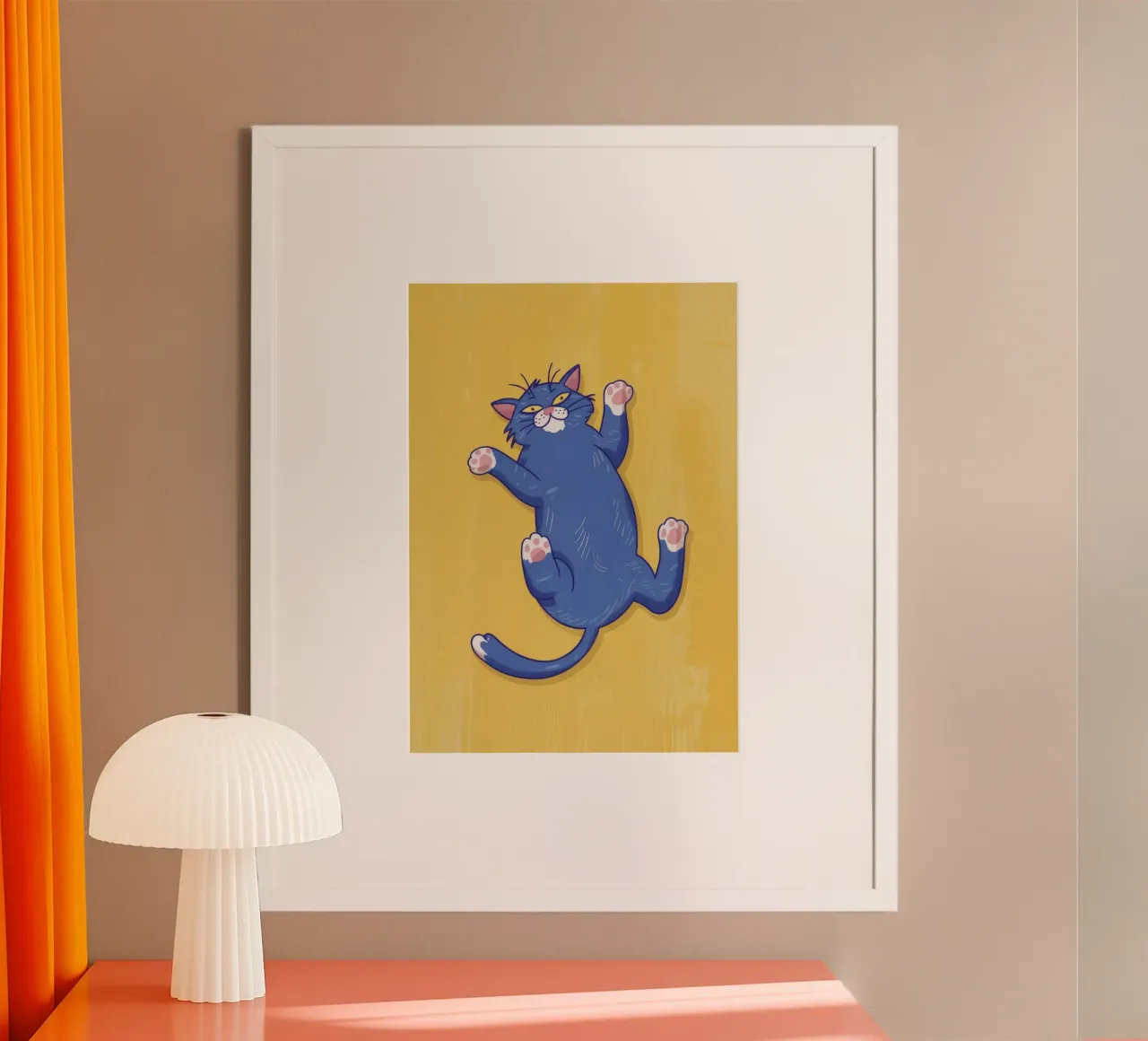 Gatto blu che fa stretching poster con telaio in legno da Demar Galleria