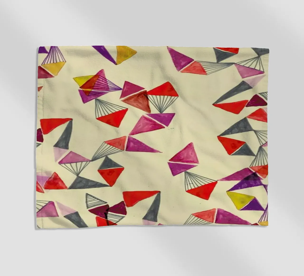 Watercolour triangles telo mare da Vasare Nar
