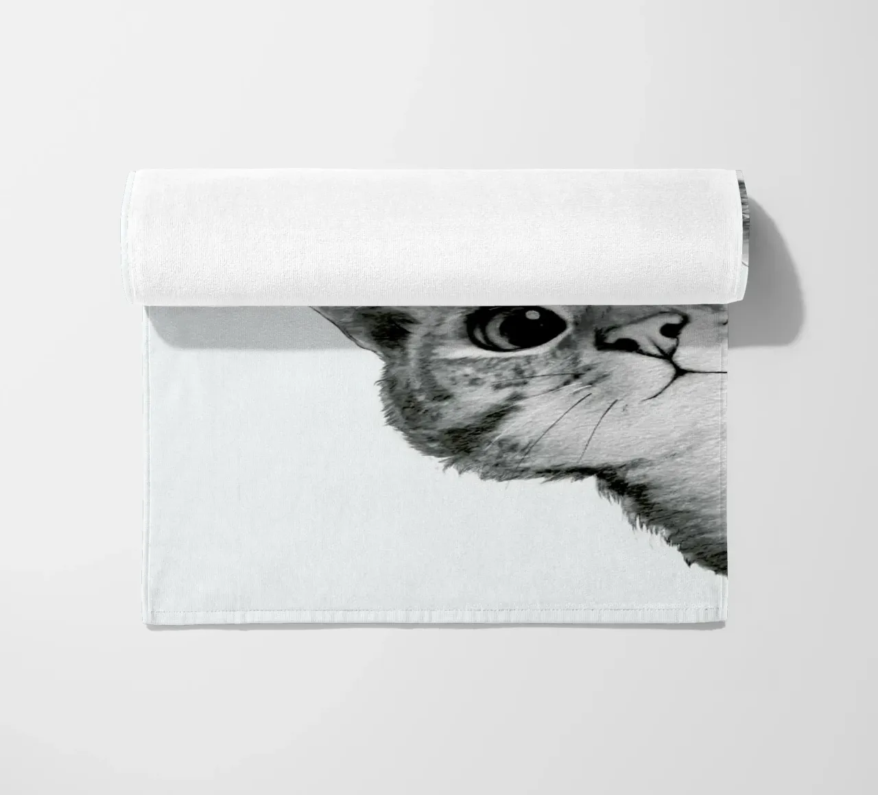 Sneaky Cat telo mare da Laura Graves