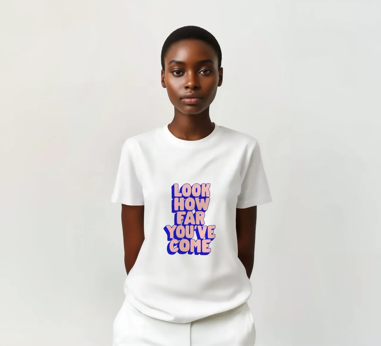 Look How Far You've Come Typografie Design T-Shirt von THE MOTIVATED TYPE