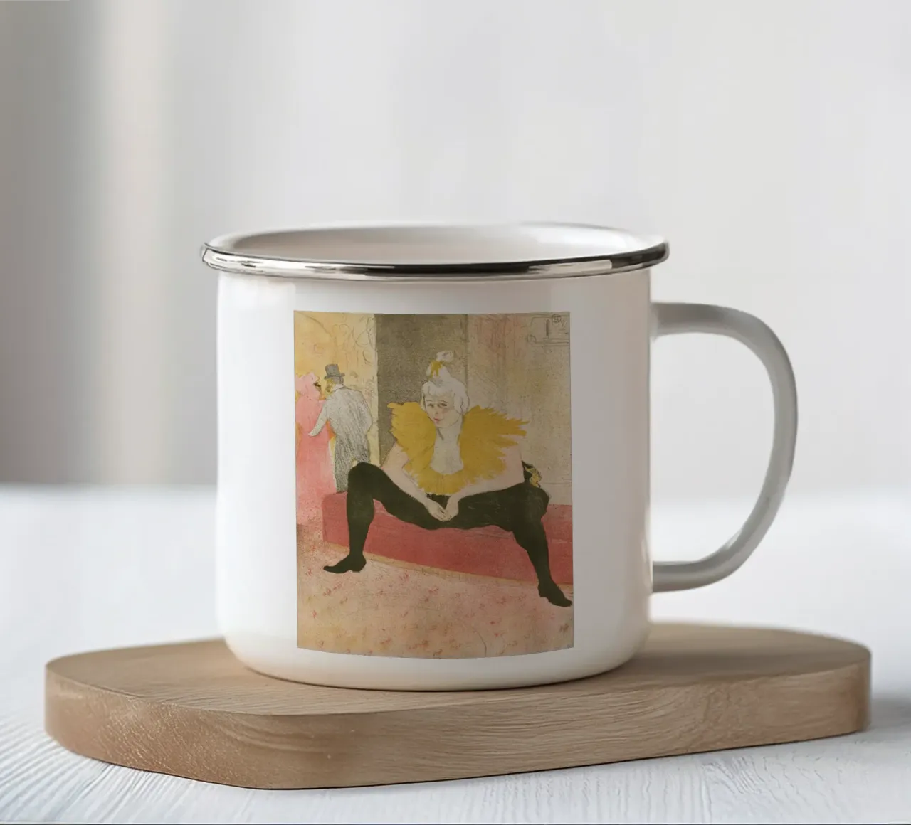 Henri de Toulouse-Lautrec - Clown seduto tazza in smalto da Timeless Artworks