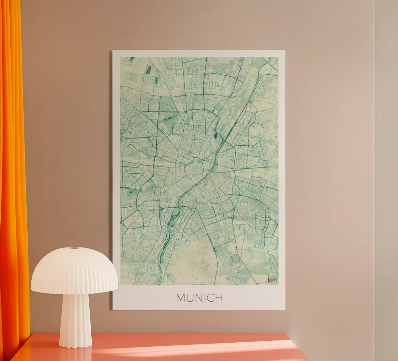 Munich Vintage plexiglass da Hubert Roguski