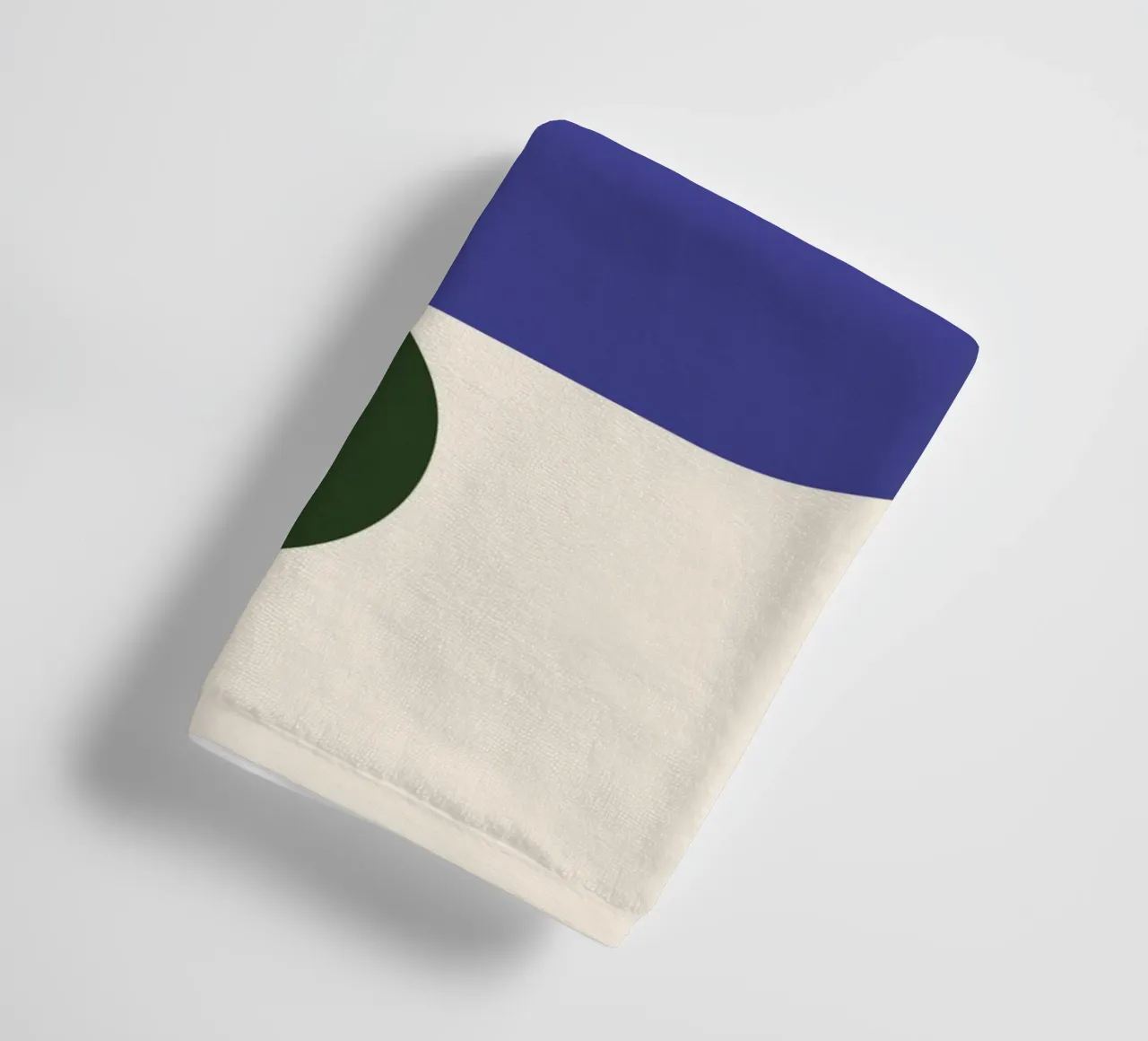"Balanced Forms" – Modern Geometric Abstract Print serviette de bain de PrintCessStudio