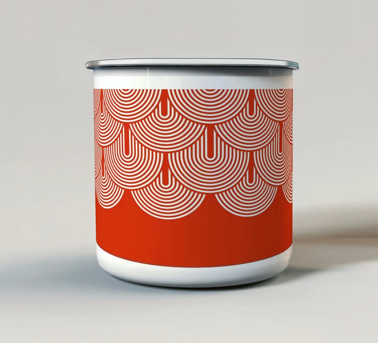 Mid-Century Modern Arch Red tazza in smalto da showmemars