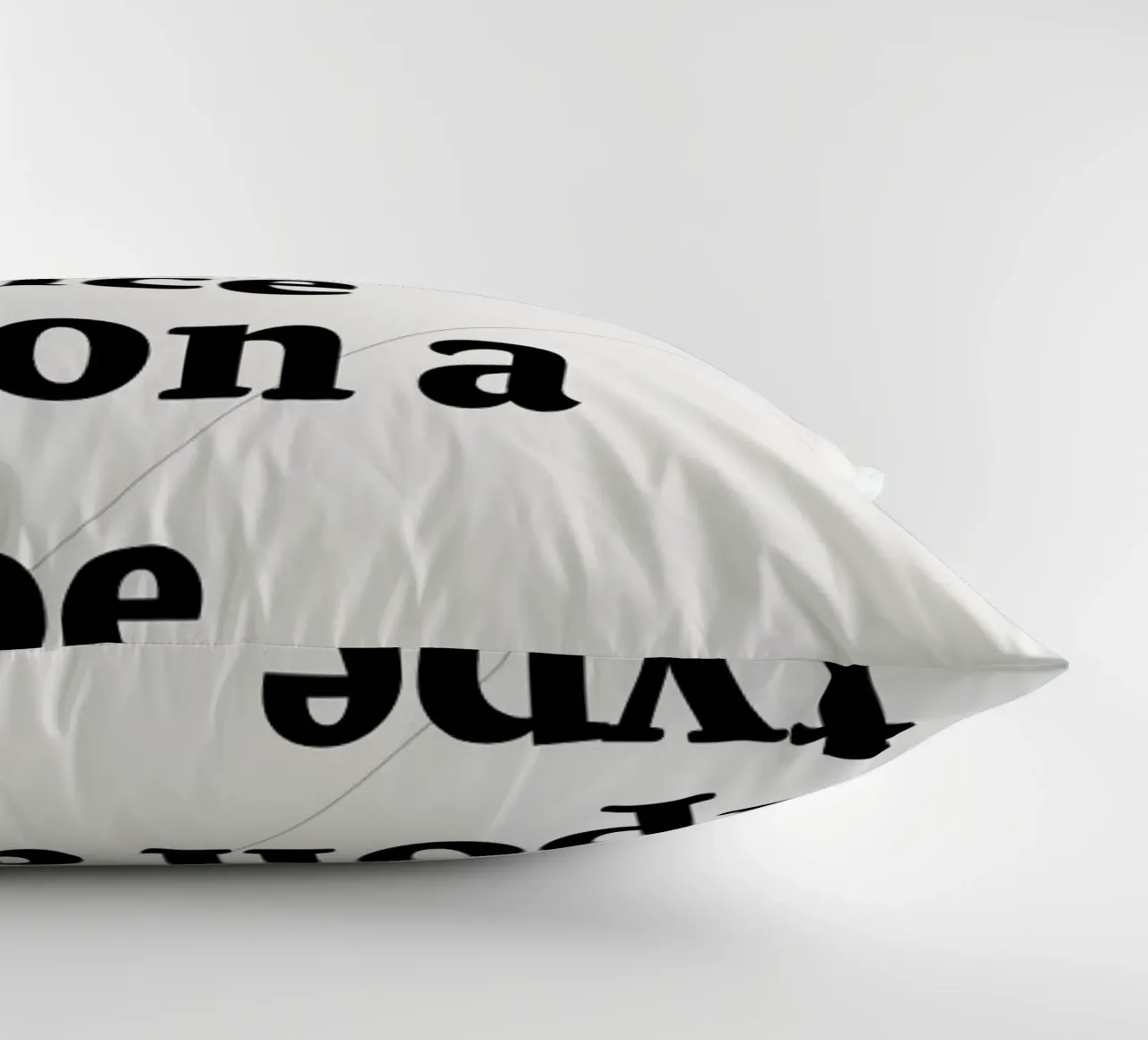 Once upon a type cuscino da Stefano Joker Lionetti