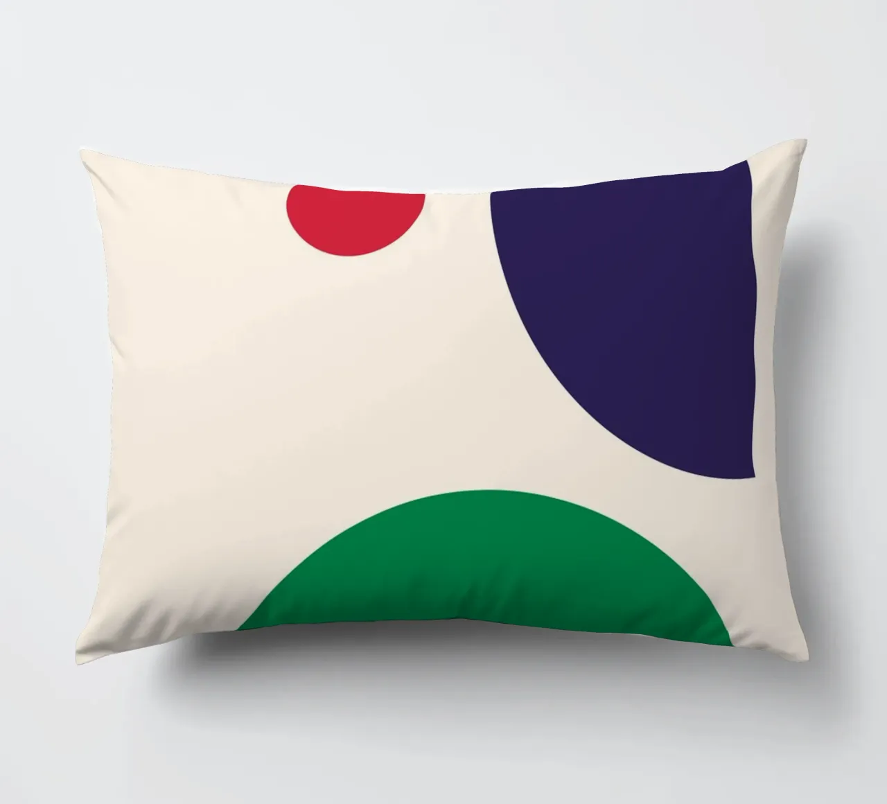 Dynamic Bauhaus Geometric Art Print – Bold Blue, Red & Green cuscino da PrintCessStudio