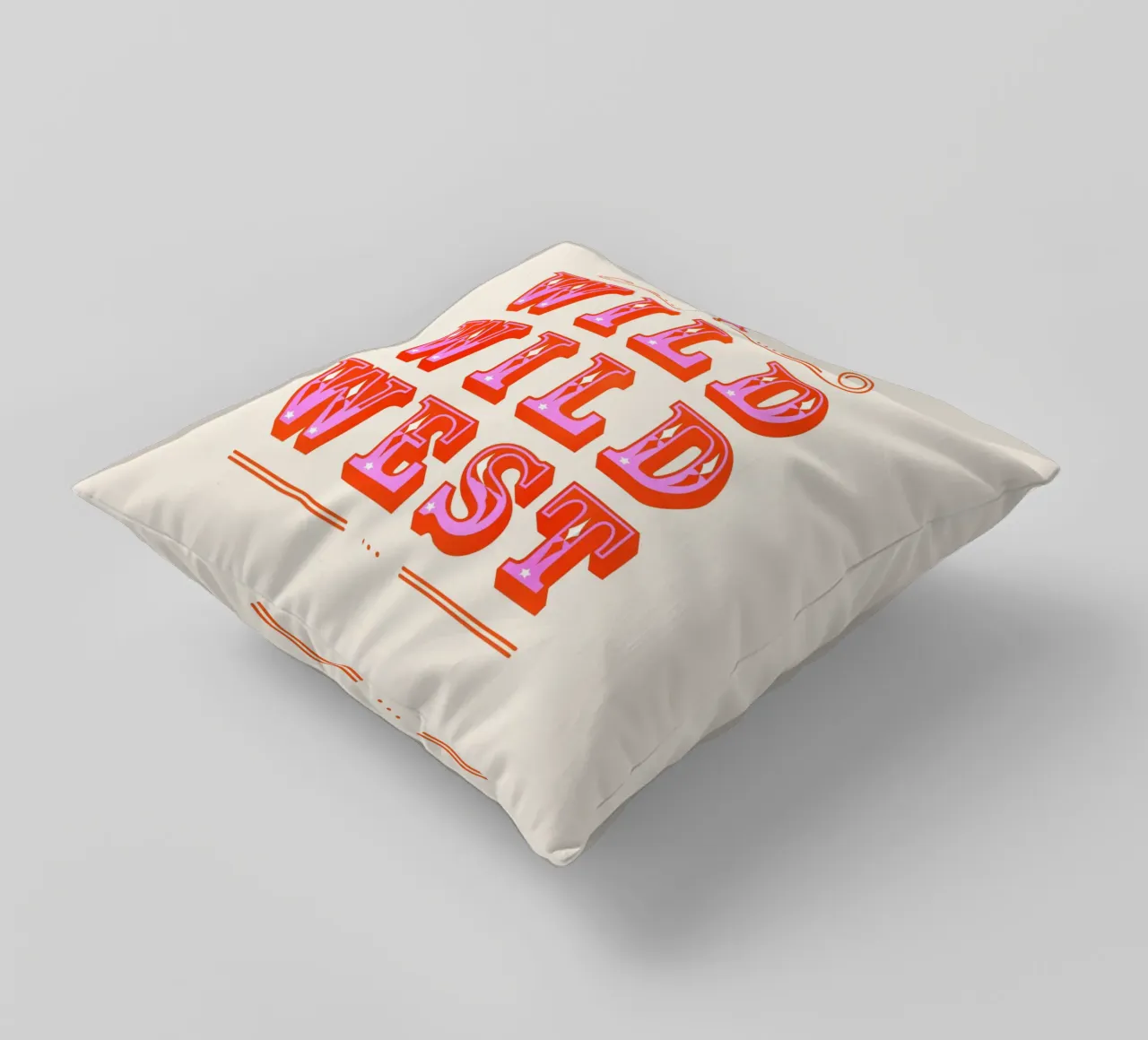 Retro Wild West Typography Art in Pink cuscino da showmemars