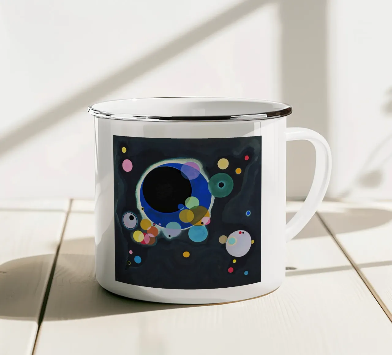 Wassily Kandinsky - Diversi cerchi tazza in smalto da William Store