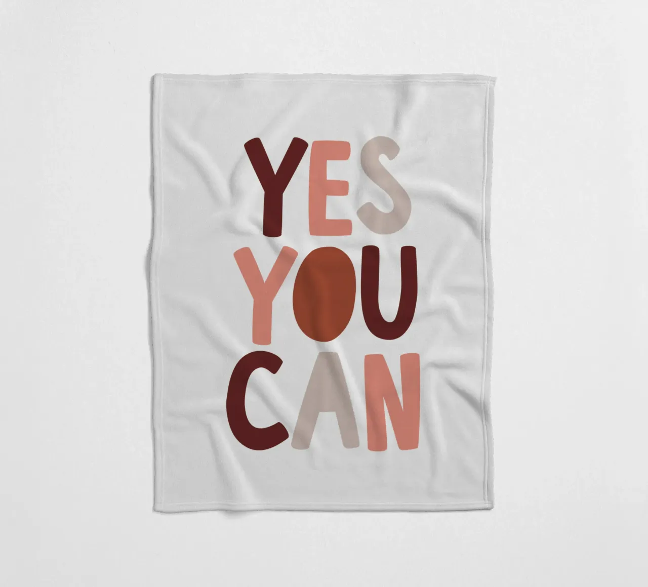 Design tipografico motivazionale Yes You Can coperta in pile da THE MOTIVATED TYPE