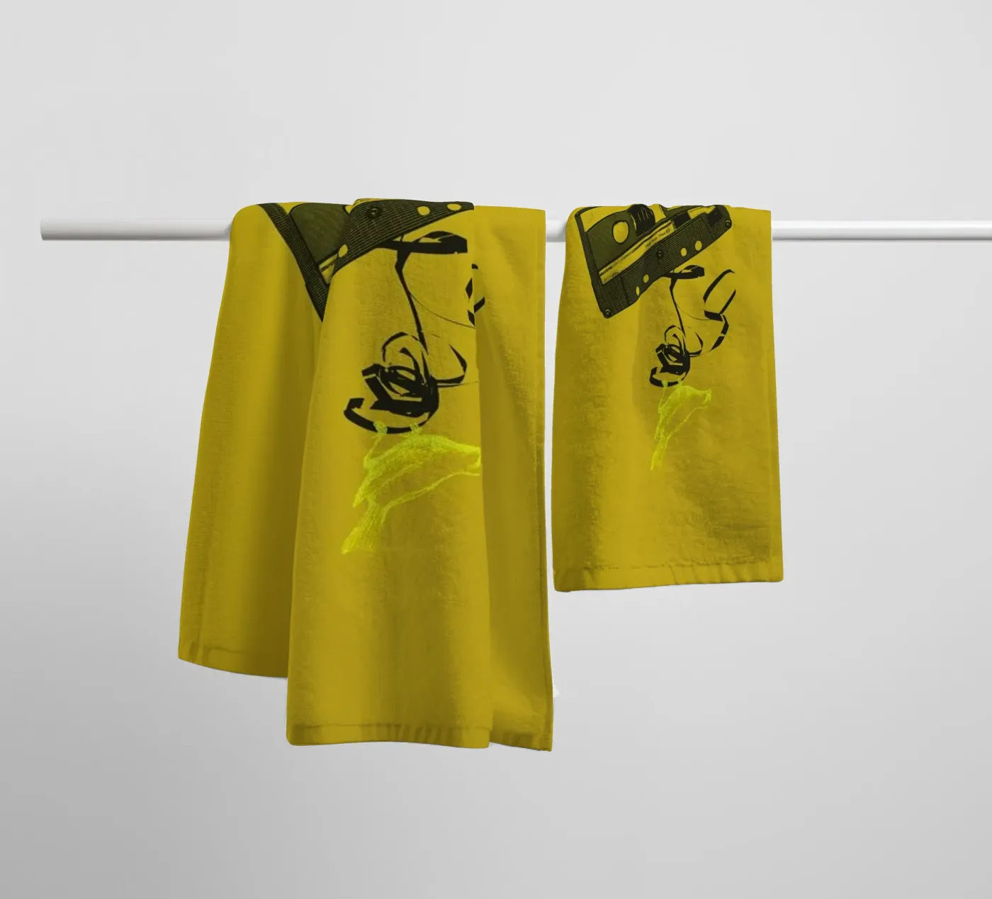 Oldskool 2 towel by Evita Witzenhausen