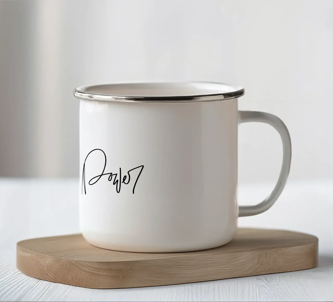 Power tazza in smalto da LIMITED EDITION LETTERS