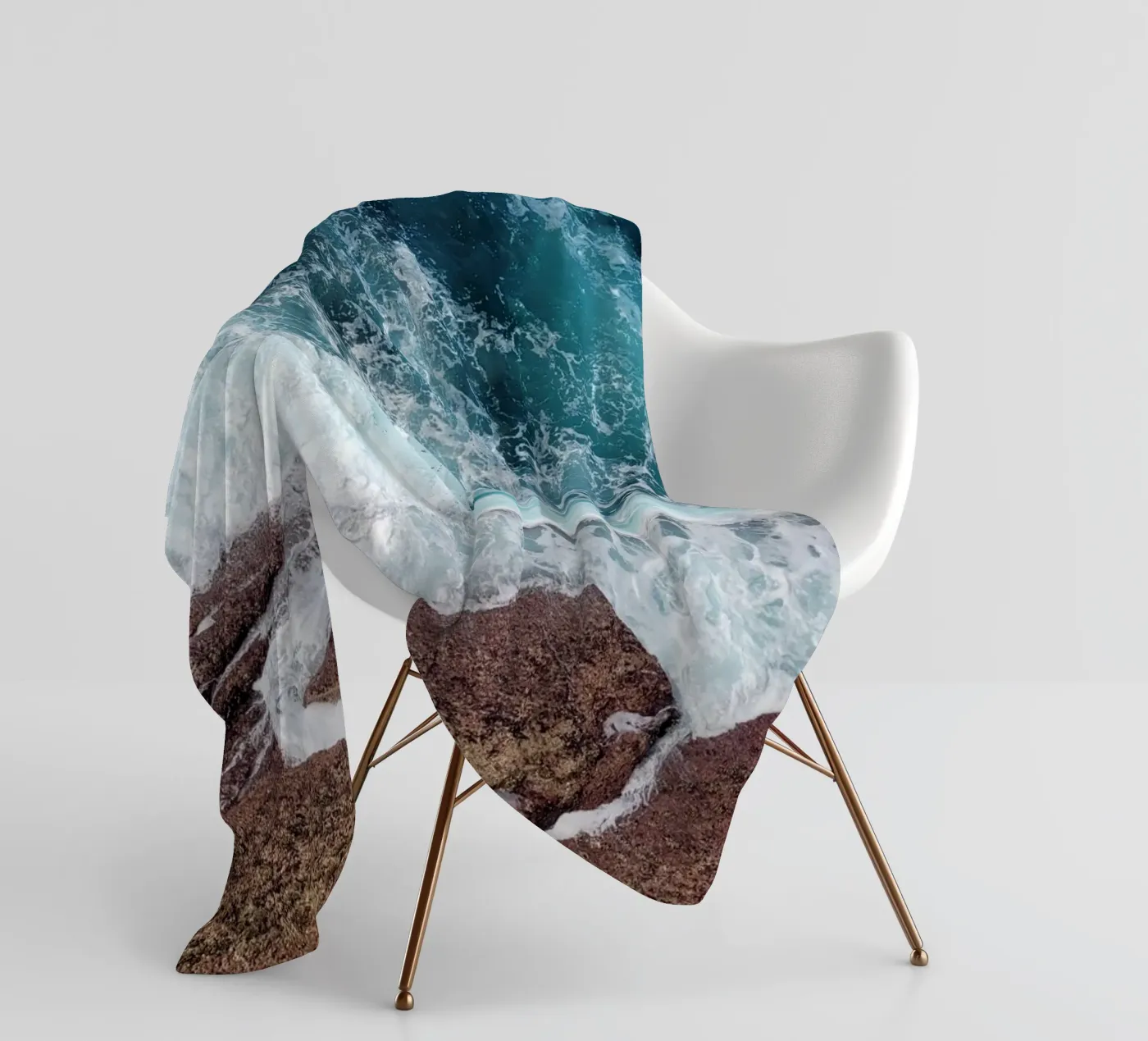 Erosion fleece blanket by Estelle Création