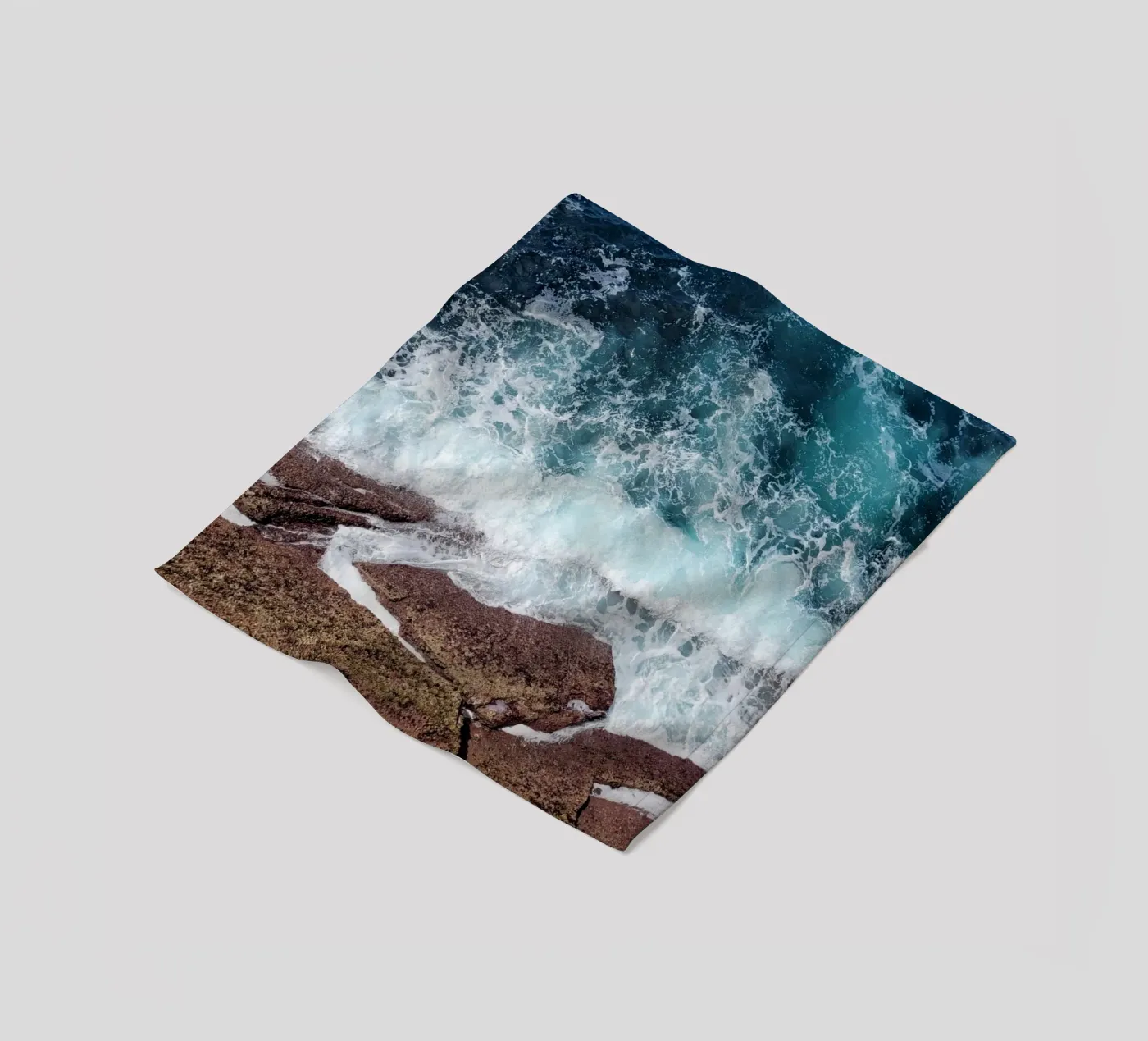 Erosion fleece blanket by Estelle Création