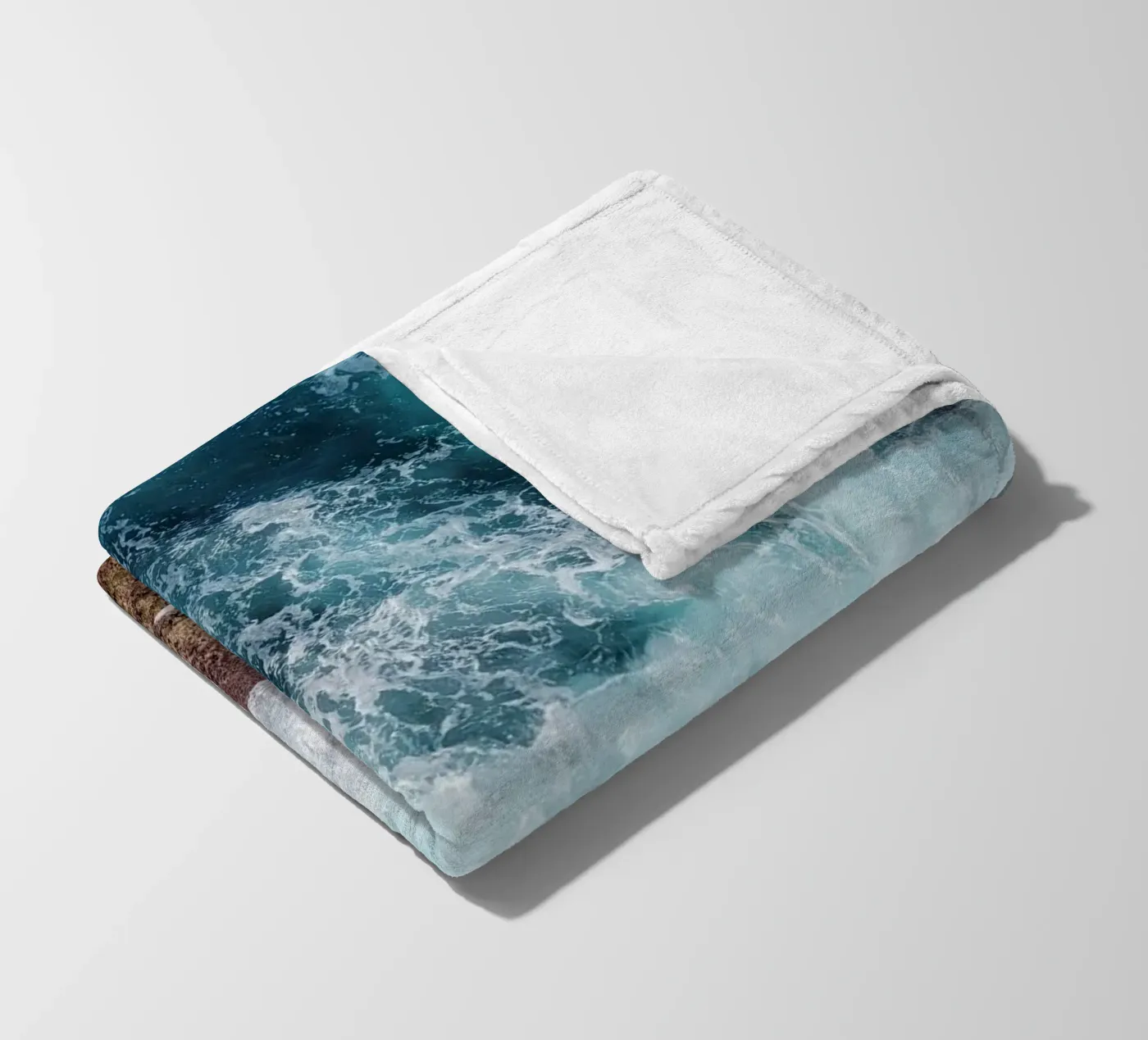 Erosion fleece blanket by Estelle Création