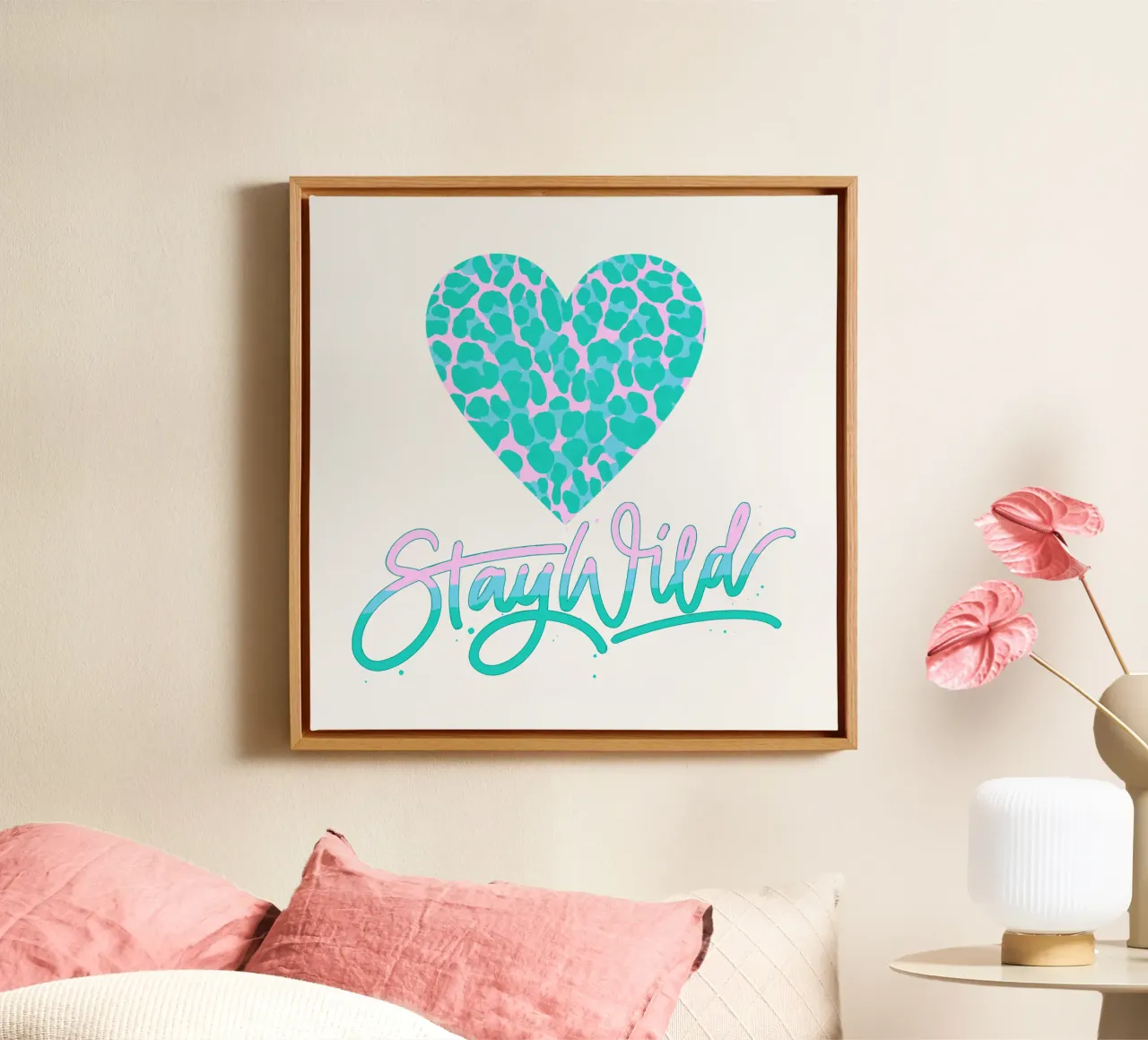 Stay Wild. Lebensmotto. Herz mit Leopardenmuster. Leinwand von CalliLetters