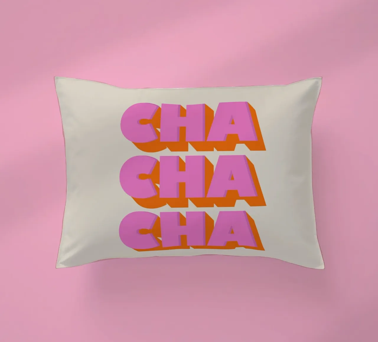 Retro "Cha Cha Cha" Typography Art Print In Pink And Orange cuscino da showmemars