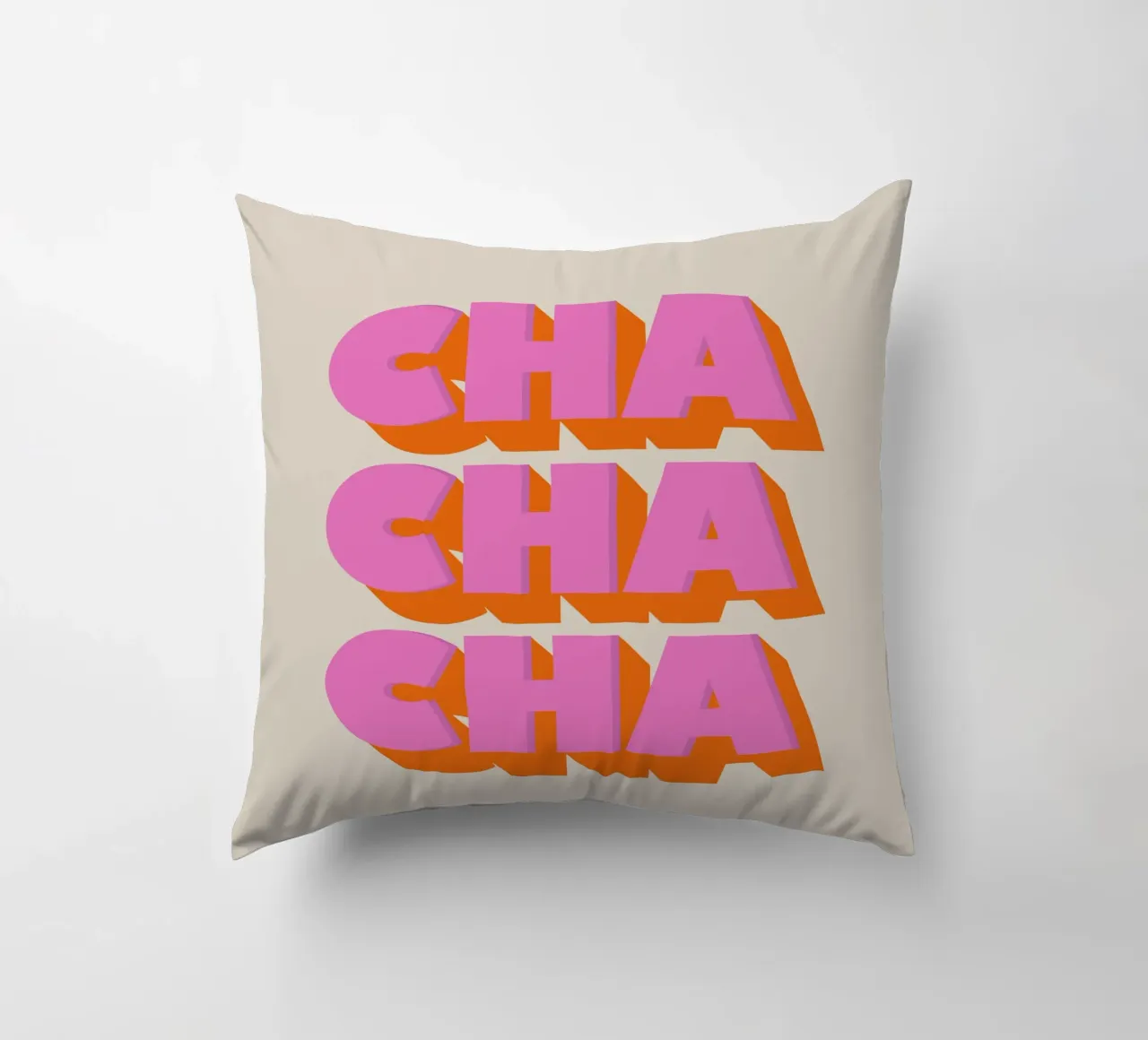 Retro "Cha Cha Cha" Typography Art Print In Pink And Orange cuscino da showmemars