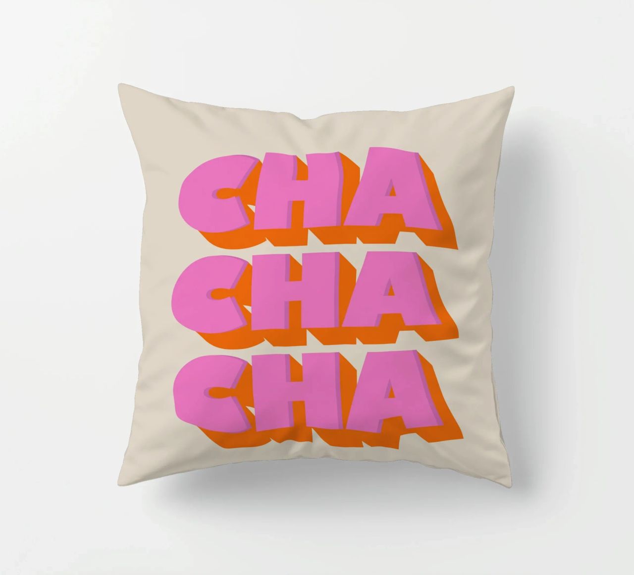 Retro "Cha Cha Cha" Typography Art Print In Pink And Orange cuscino da showmemars