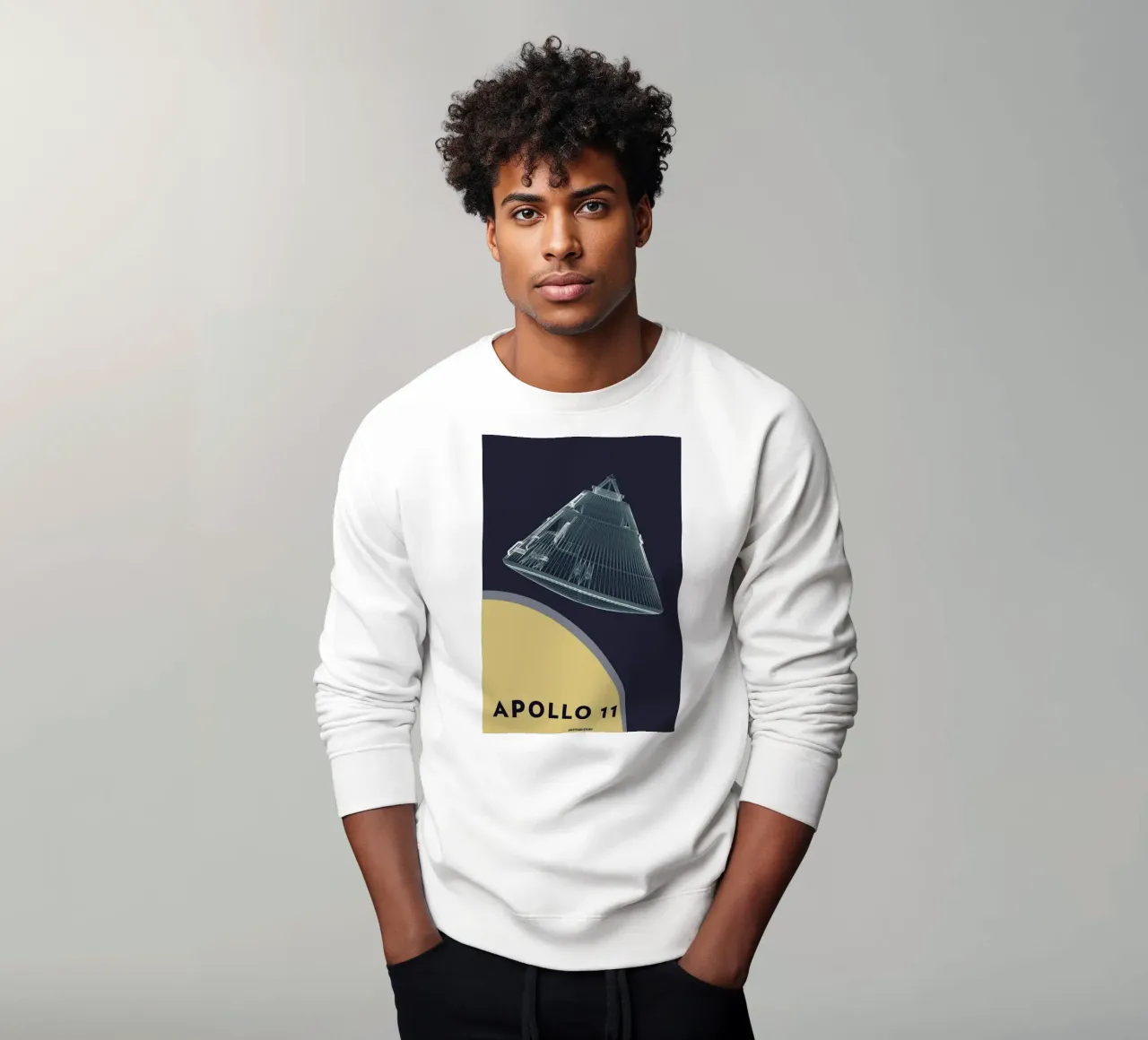 Apollo 11  Landing Module 5 Sweatshirt von Marc Schulthess