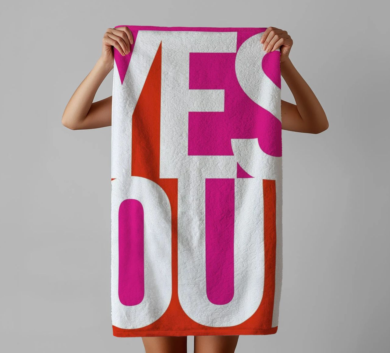 Oui! Handtuch von Bo Lundberg
