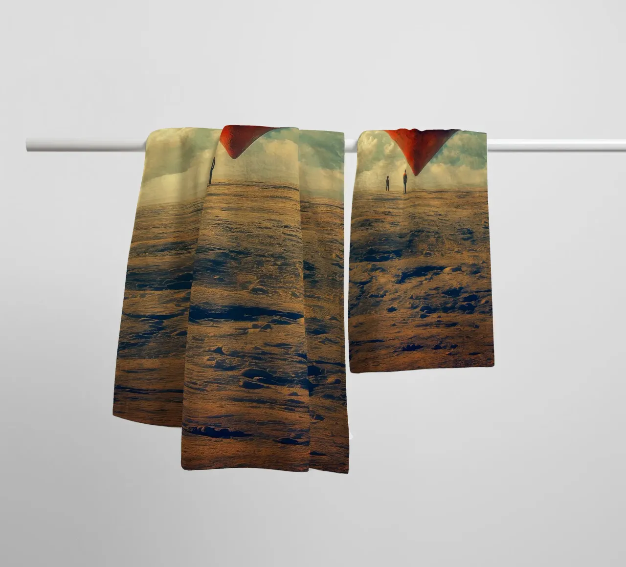 Heart of the World - Surreal Symbolic Landscape Print asciugamano da bagno da Synthaira