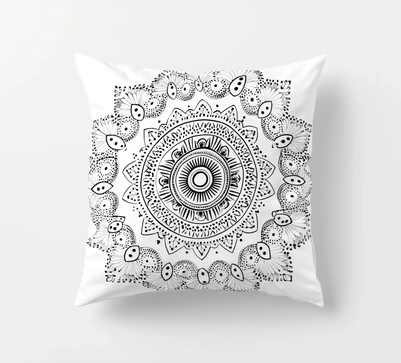 Mandala in bianco e nero cuscino da Spiritual Touch