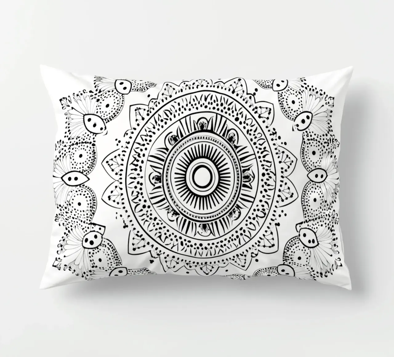 Mandala in bianco e nero cuscino da Spiritual Touch