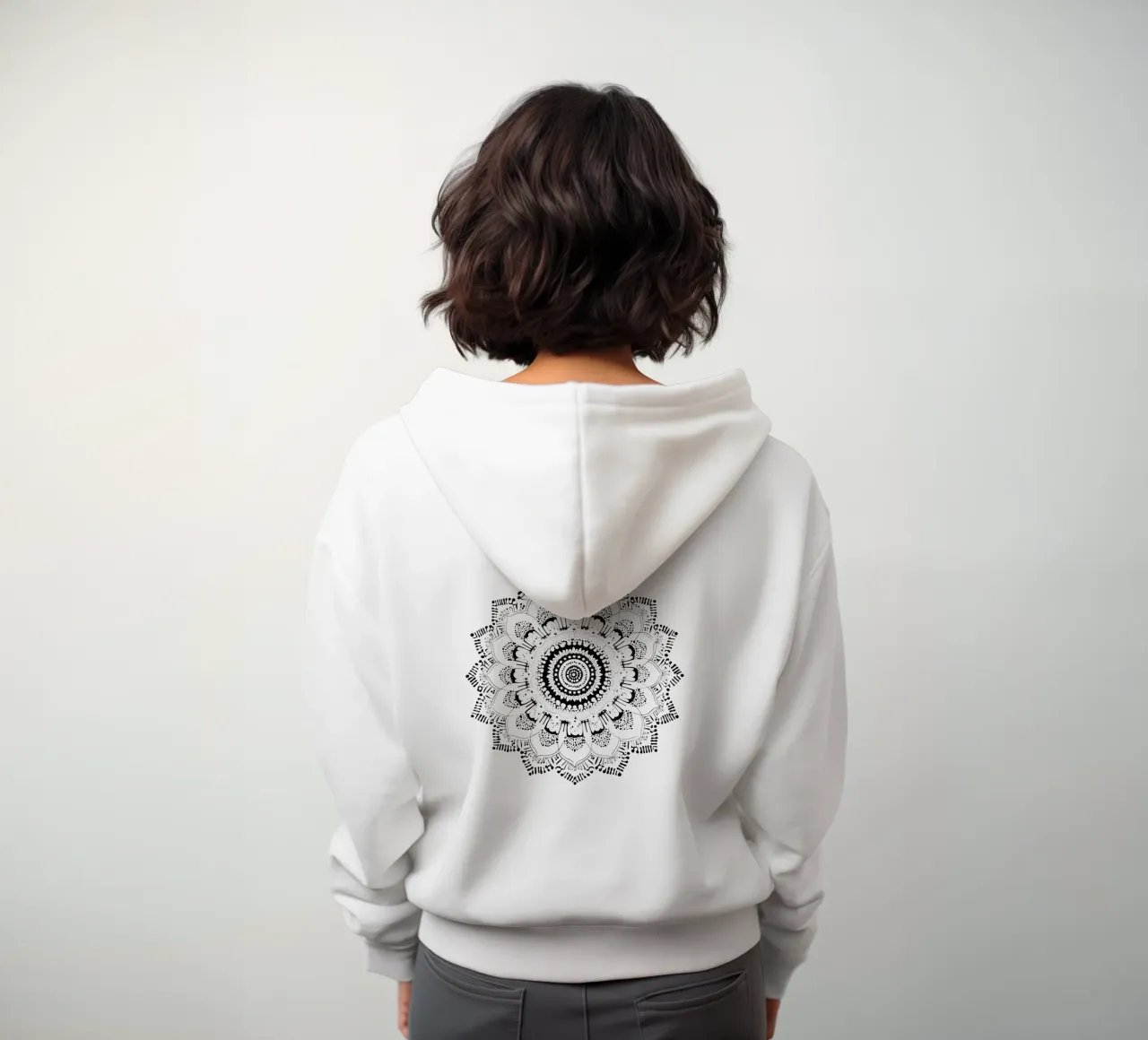 Mandala in bianco e nero felpa con cappuccio da Spiritual Touch