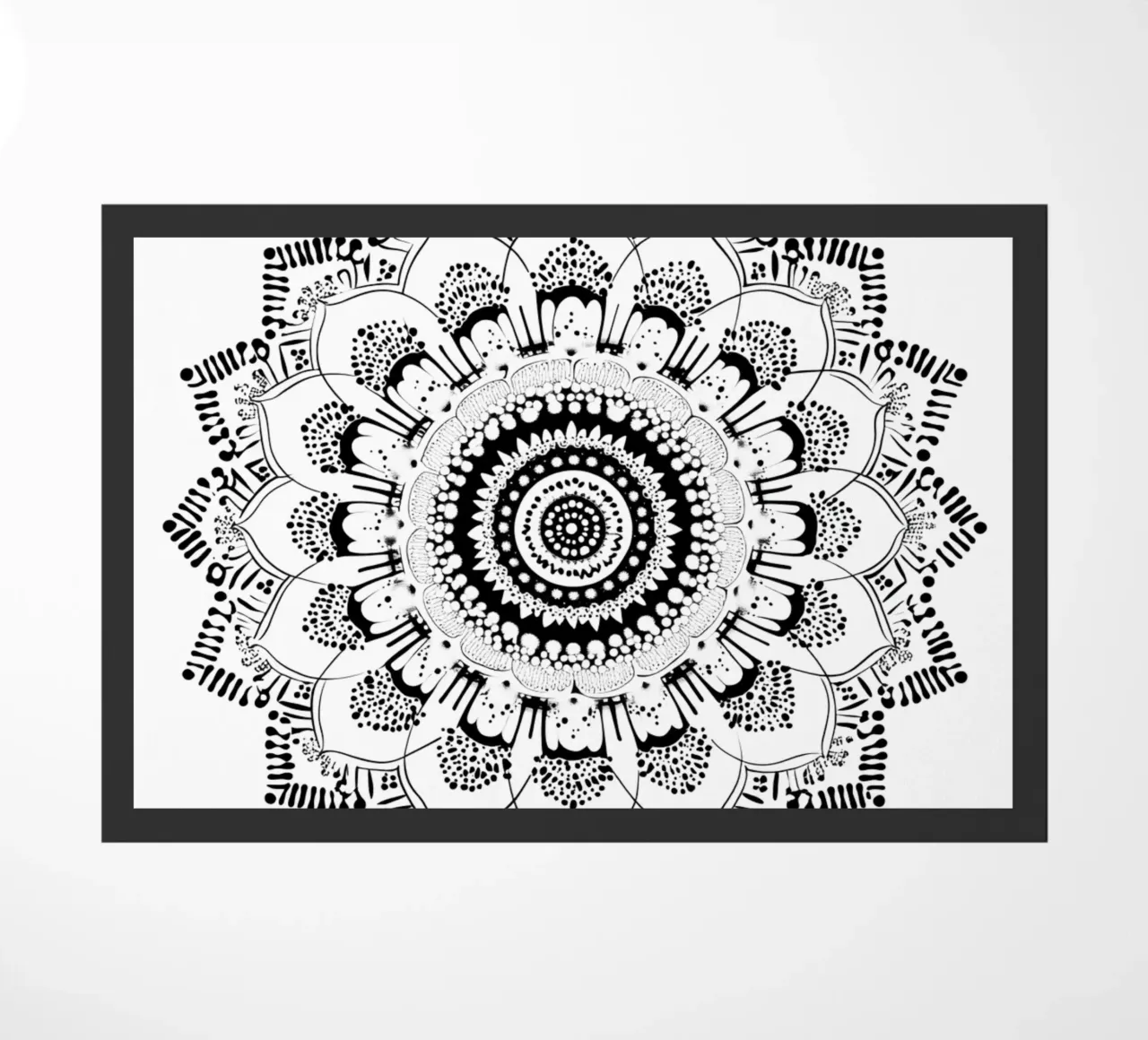 Mandala in bianco e nero zerbino da Spiritual Touch
