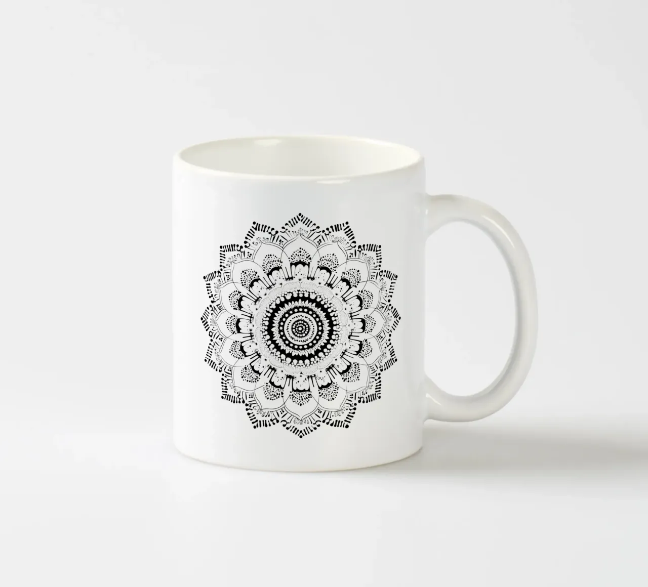 Mandala in bianco e nero tazza in ceramica da Spiritual Touch