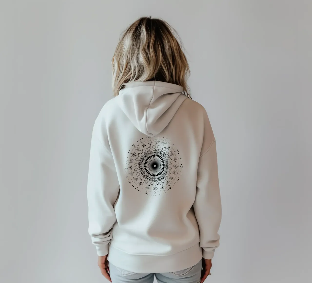 Mandala in bianco e nero felpa con cappuccio da Spiritual Touch