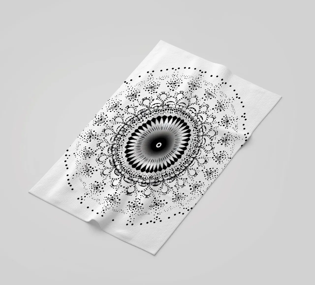 Mandala in bianco e nero telo mare da Spiritual Touch