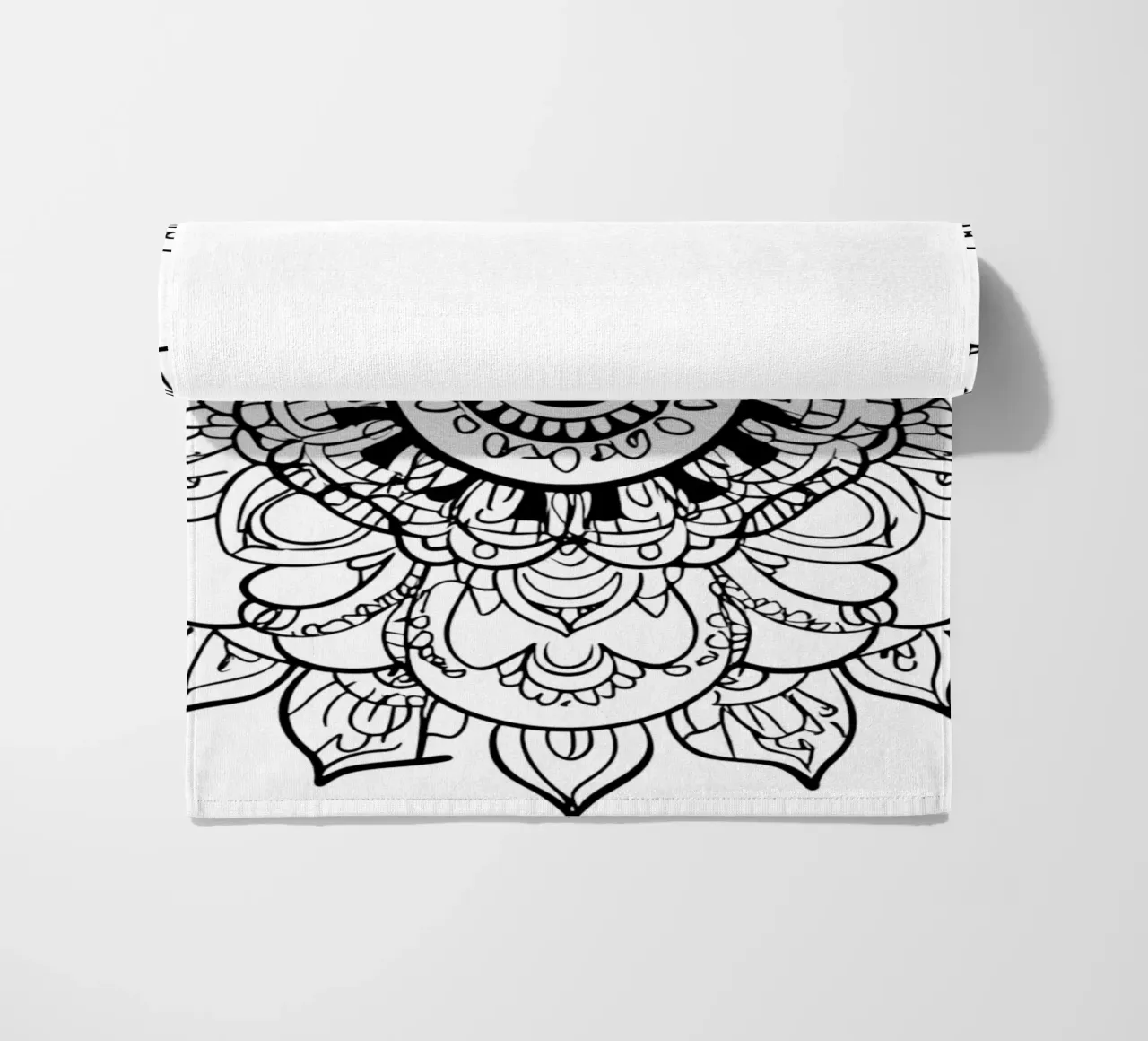 Mandala in bianco e nero telo mare da Spiritual Touch