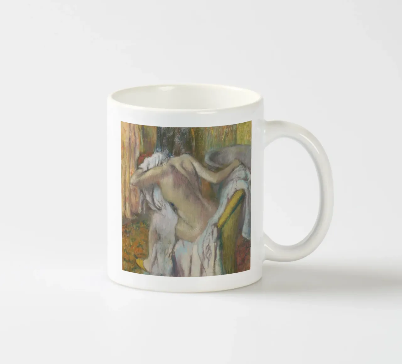 Edgar Degas - Dopo il bagno, donna che si asciuga tazza in ceramica da Timeless Artworks