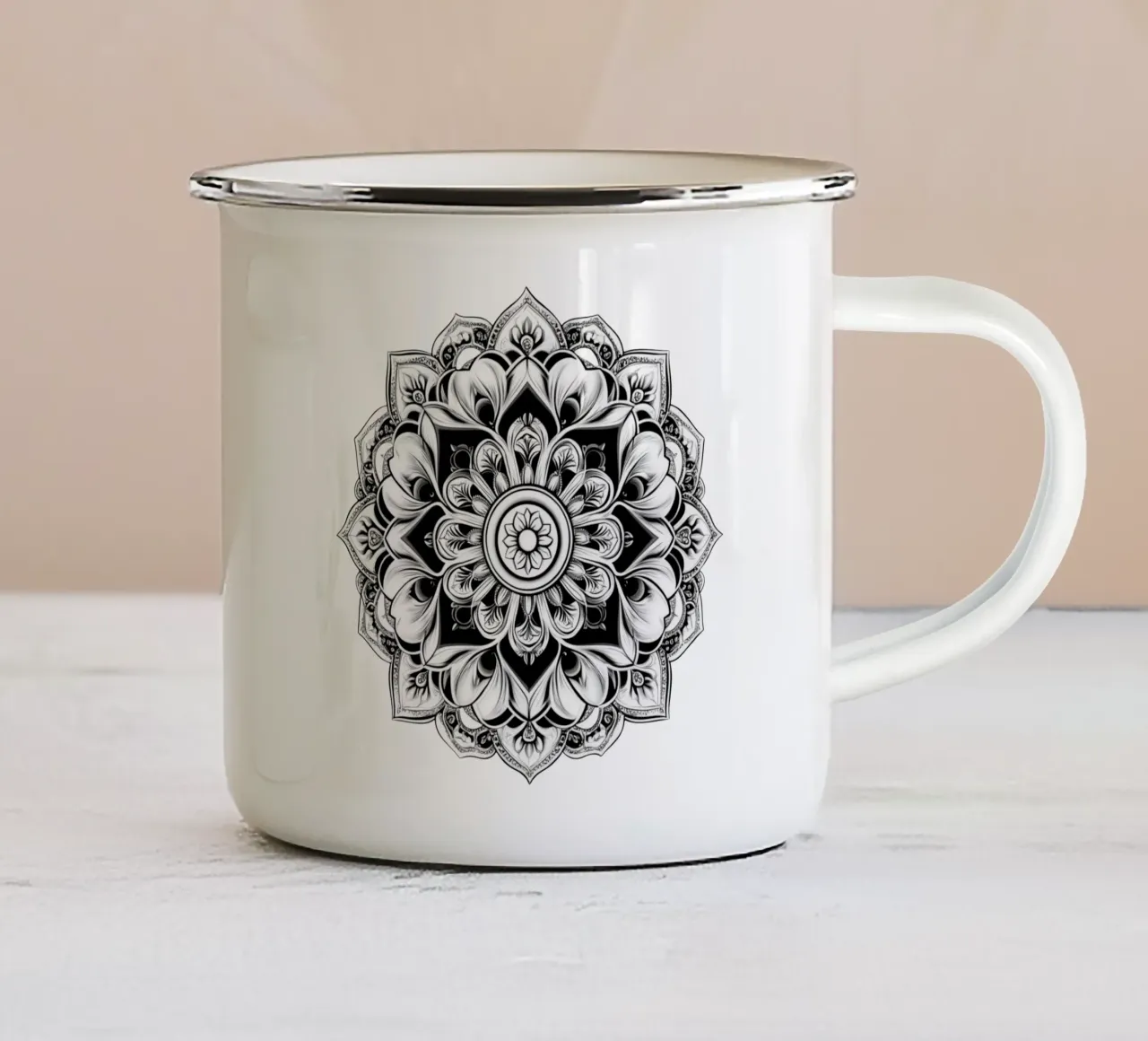 Mandala in bianco e nero tazza in smalto da Spiritual Touch