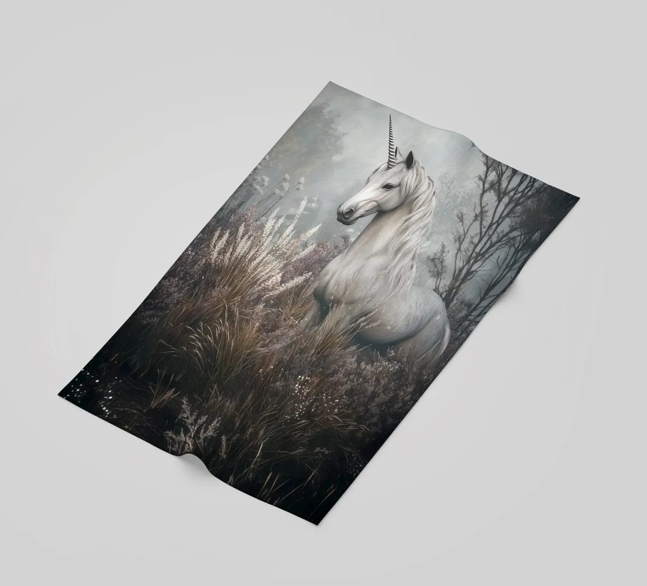 The Last Unicorn - Elegant Mythical Art Print telo mare da Synthaira