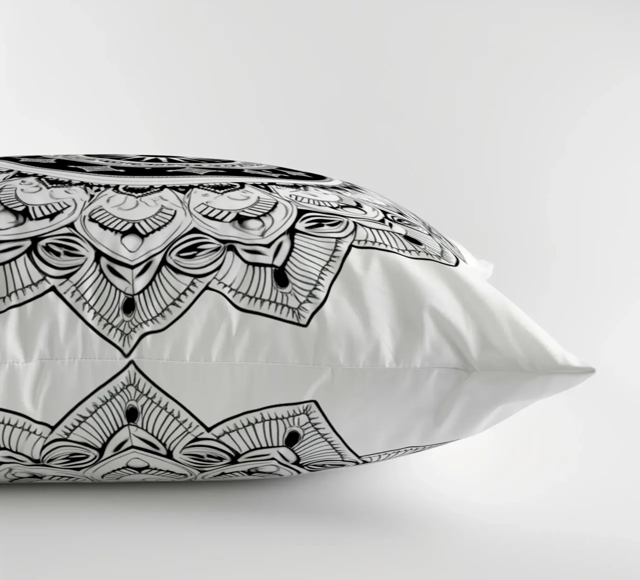 Mandala in bianco e nero cuscino da Spiritual Touch