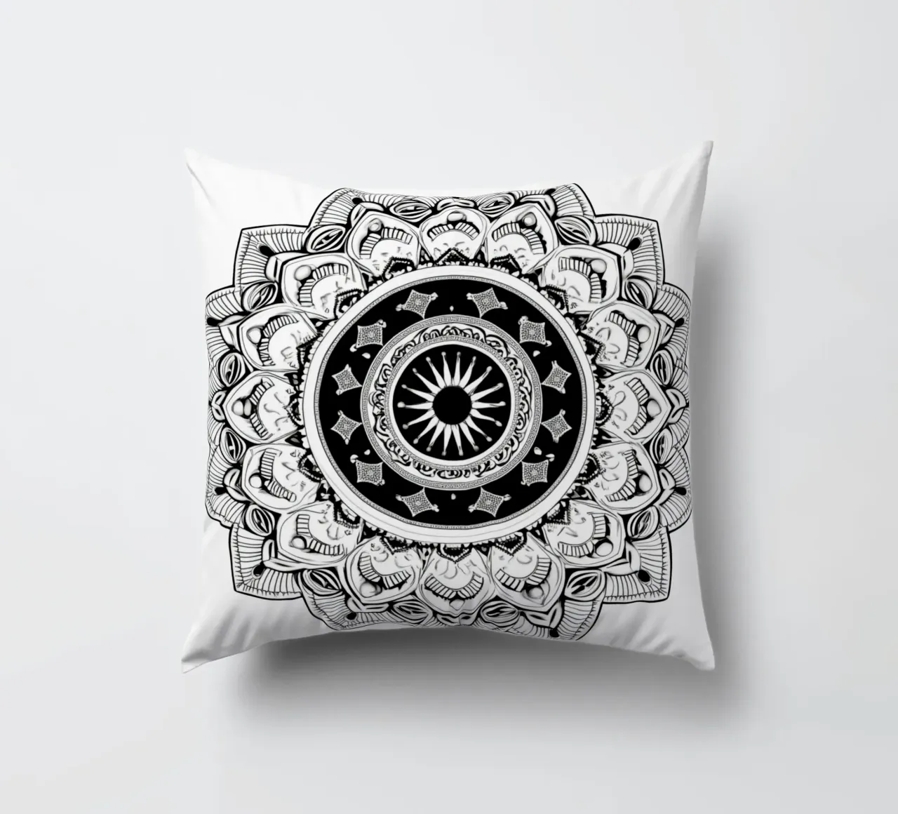 Mandala in bianco e nero cuscino da Spiritual Touch