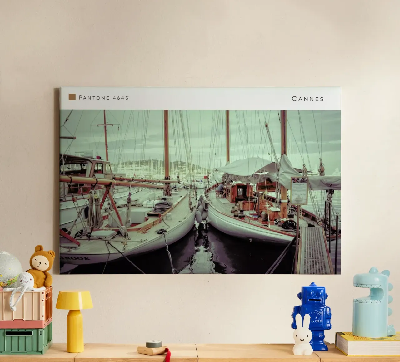 Cannes 4645 canvas by In Full Color