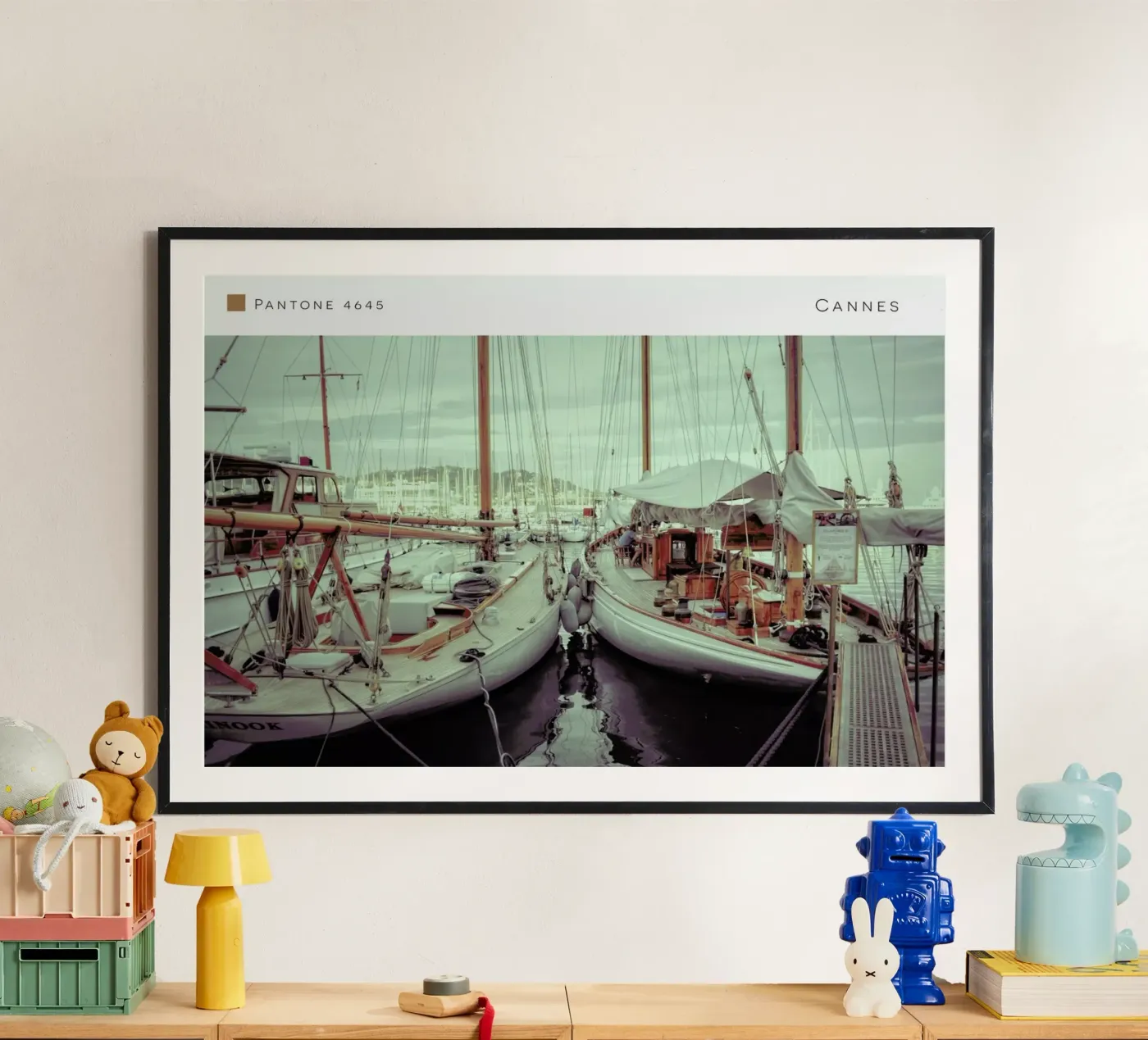 Cannes 4645 poster da In Full Color