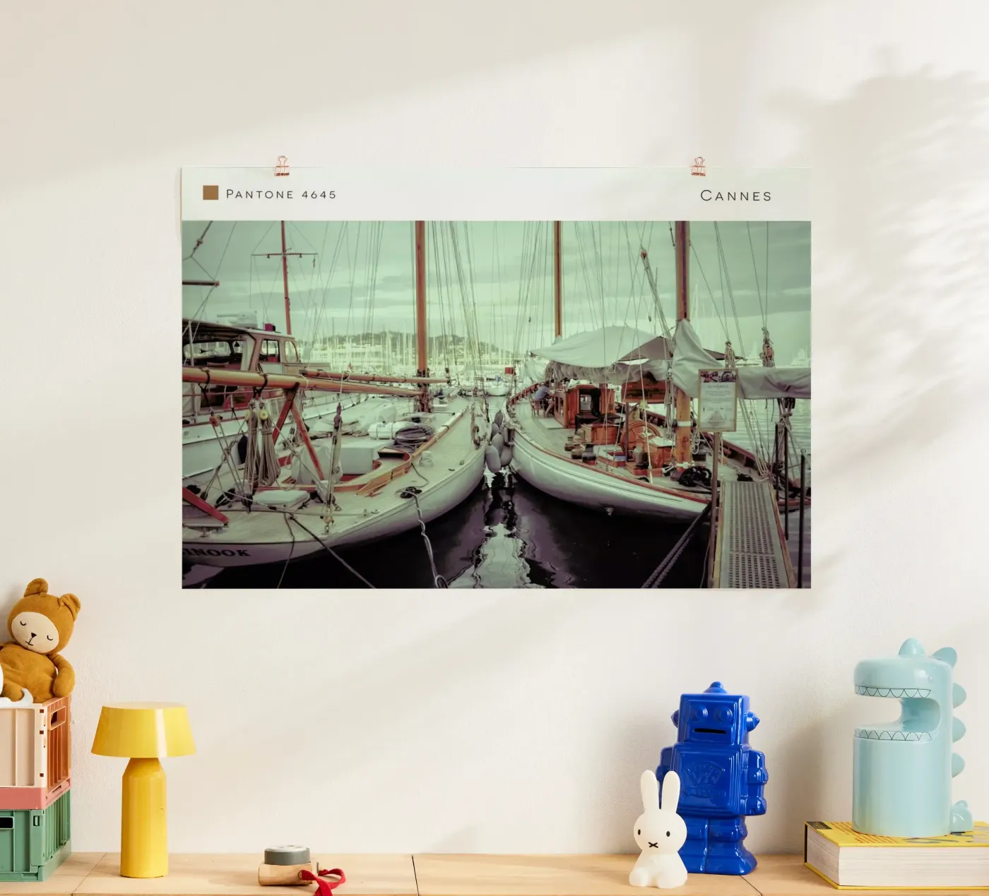 Cannes 4645 poster da In Full Color