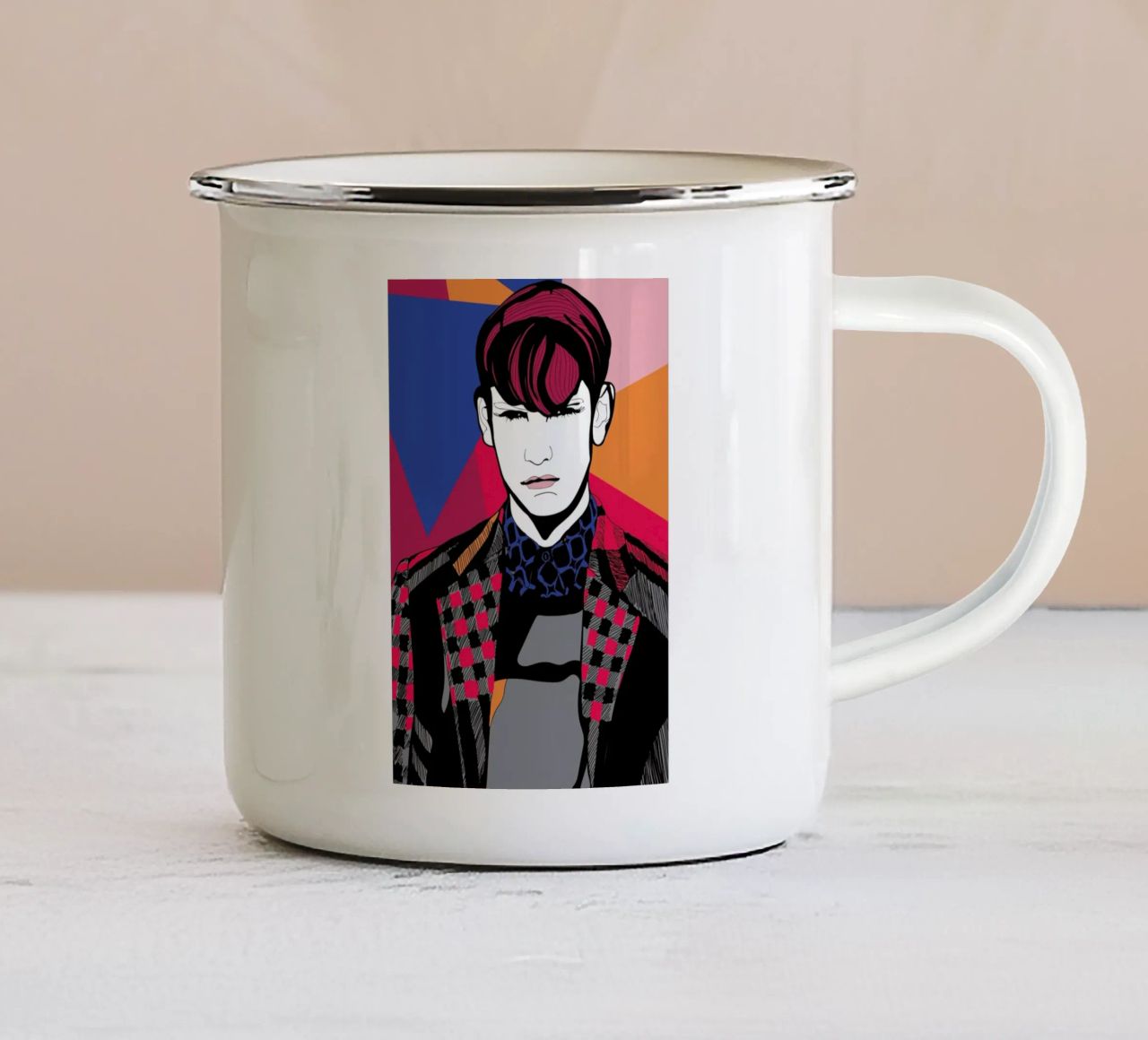 The Boy tazza in smalto da Marcell Naubert