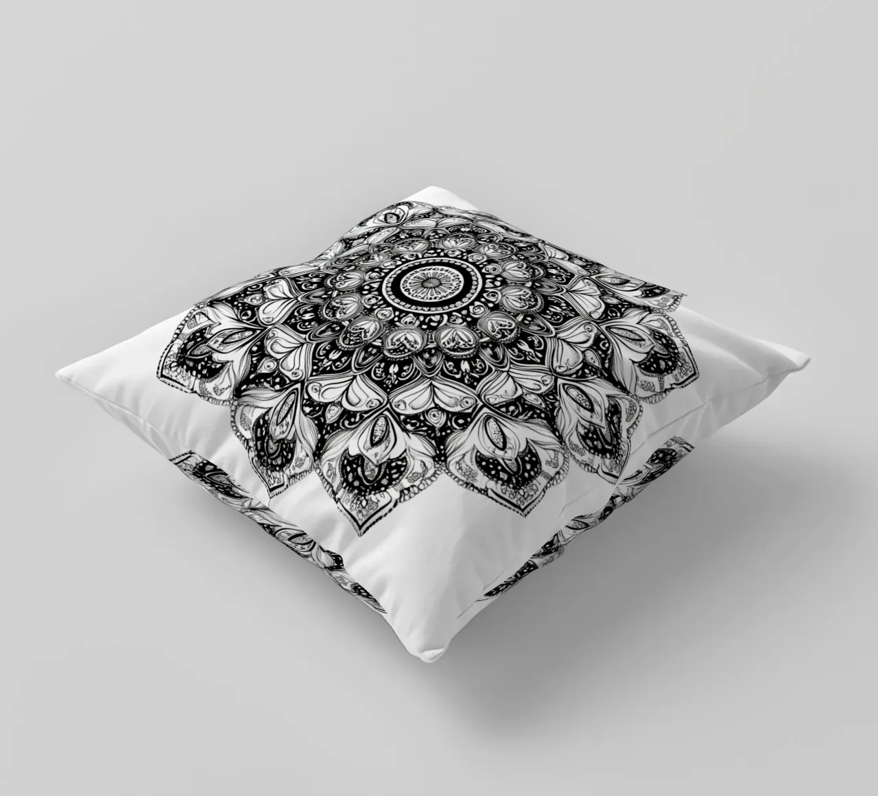 Mandala in bianco e nero cuscino da Spiritual Touch