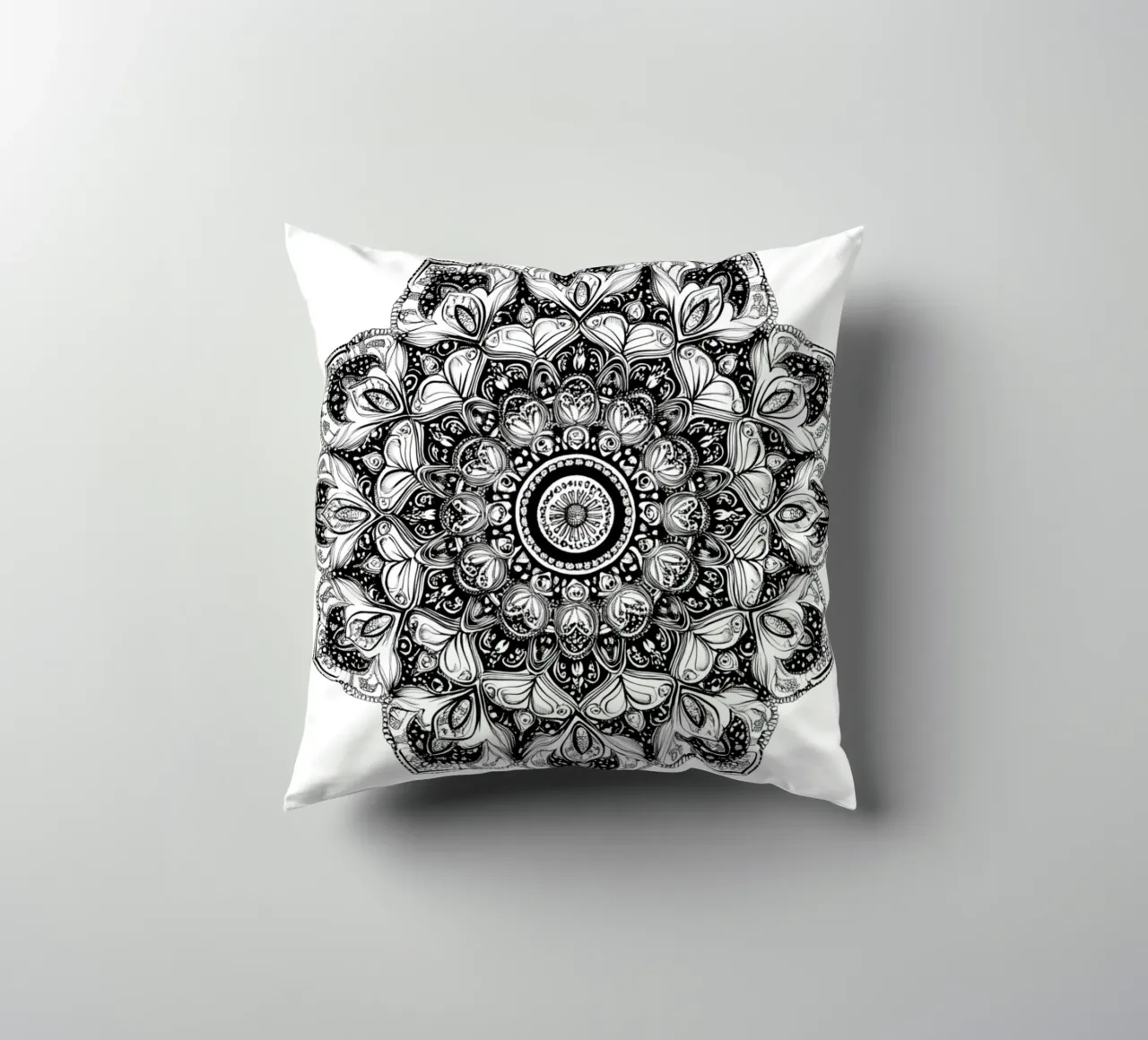 Mandala in bianco e nero cuscino da Spiritual Touch